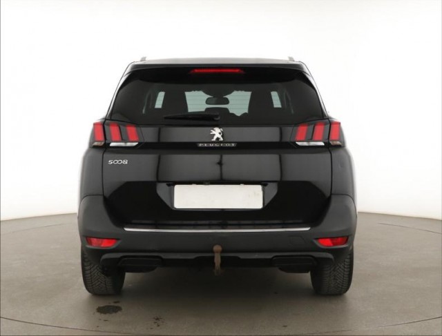 Peugeot 5008  PureTech 180 