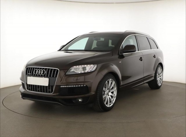 Audi Q7  3.0 TDI S-Line