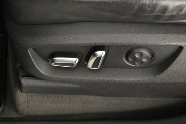 Audi Q7  3.0 TDI S-Line