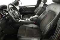 Audi Q7  3.0 TDI S-Line