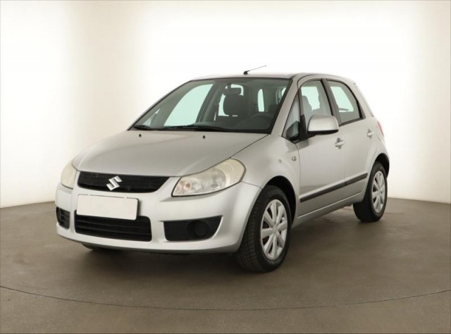 Suzuki SX4  1.5 i 