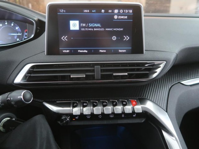 Peugeot 3008  1.2 PureTech Allure