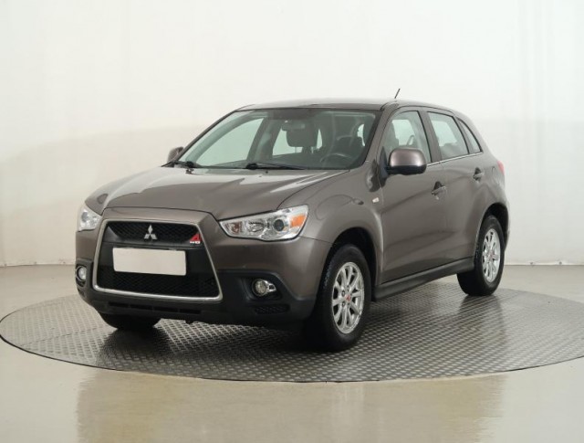 Mitsubishi ASX  1.8 DI-D MIVEC 