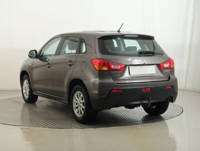 Mitsubishi ASX  1.8 DI-D MIVEC 