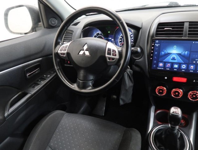 Mitsubishi ASX  1.8 DI-D MIVEC 