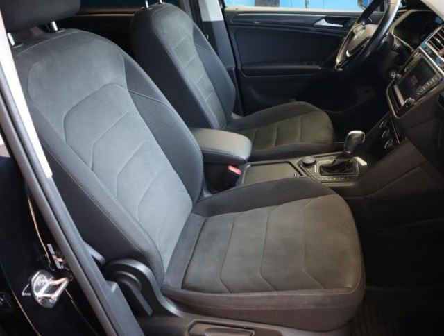 Volkswagen Tiguan  2.0 TDI 
