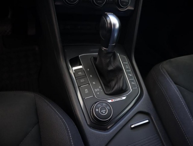 Volkswagen Tiguan  2.0 TDI 