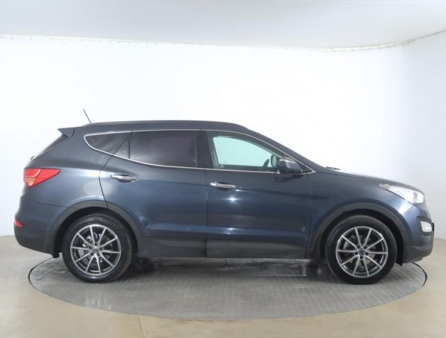 Hyundai Santa Fe  2.2 CRDi 
