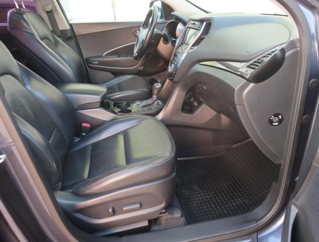 Hyundai Santa Fe  2.2 CRDi 