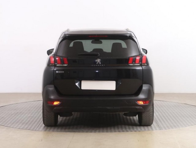 Peugeot 5008  1.6 BlueHDi 