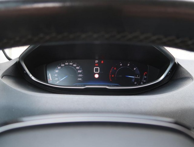 Peugeot 5008  1.6 BlueHDi 