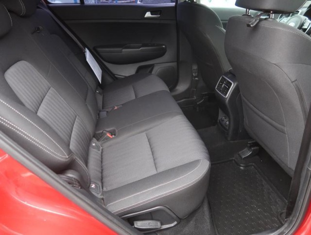 Kia Sportage  1.6 T-GDI Gold