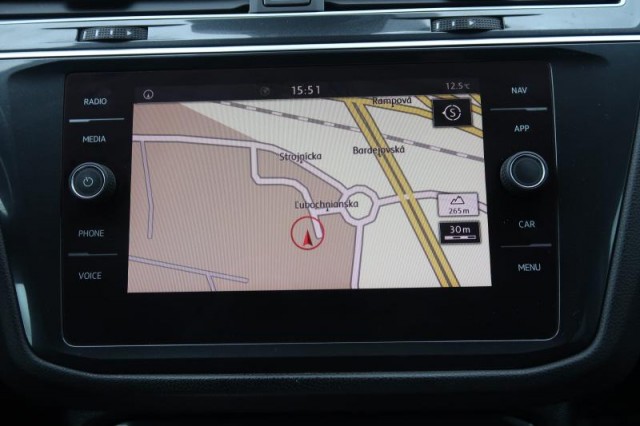 Volkswagen Tiguan  2.0 TDI R-Line