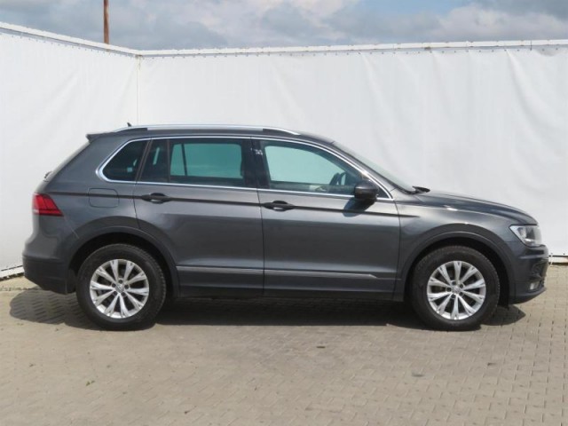 Volkswagen Tiguan  2.0 TDI Comfortline