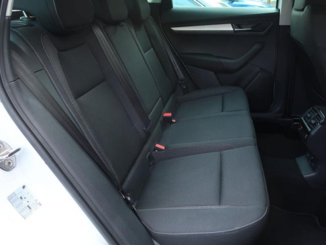 Škoda Karoq  1.5 TSI Drive