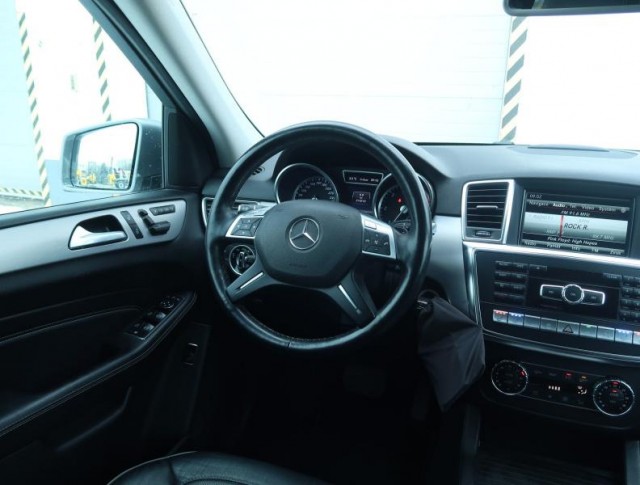 Mercedes-Benz ML  ML 350 BlueTEC 