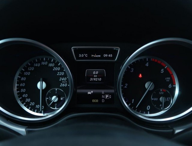 Mercedes-Benz ML  ML 350 BlueTEC 