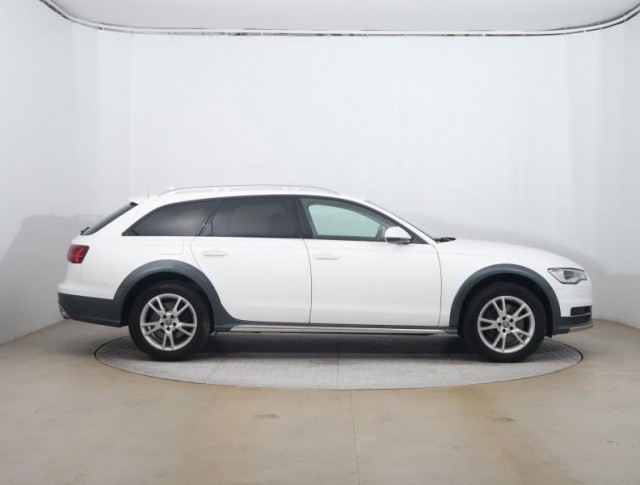 Audi A6 Allroad  3.0 TDI 