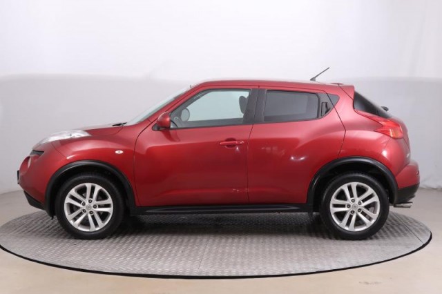 Nissan Juke  1.6 i 