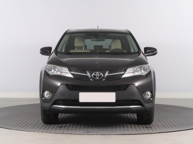 Toyota RAV 4  2.2 D-4D Style