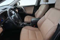 Toyota RAV 4  2.2 D-4D Style