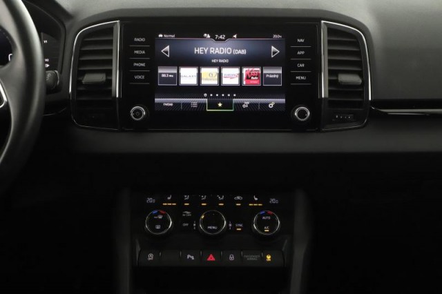 Škoda Karoq  1.5 TSI 