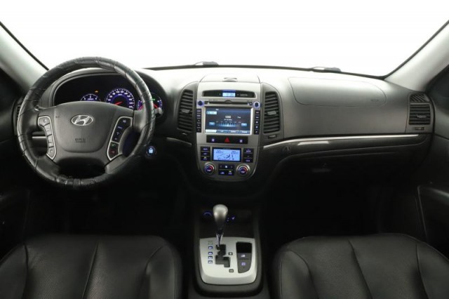 Hyundai Santa Fe  2.2 CRDi 
