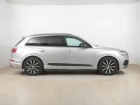 Audi Q7  3.0 TDI S-Line