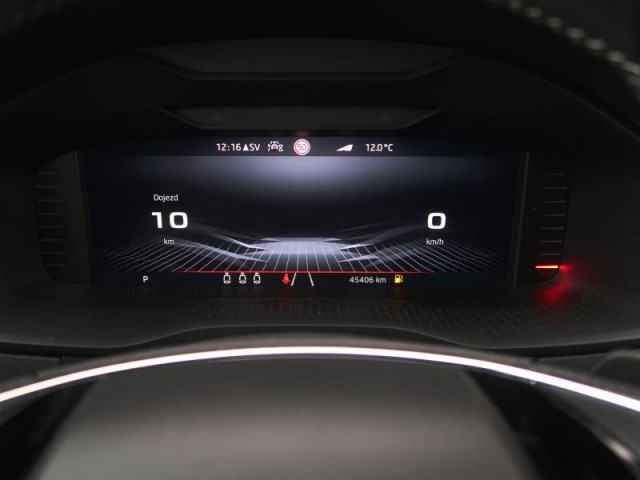 Škoda Karoq  1.5 TSI Sportline