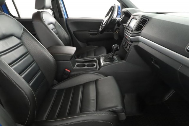 Volkswagen Amarok  V6 3.0 TDI Highline