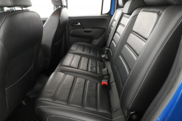 Volkswagen Amarok  V6 3.0 TDI Highline