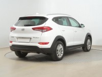 Hyundai Tucson  1.7 CRDi Trikolor