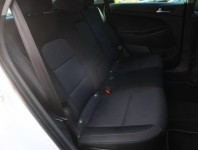 Hyundai Tucson  1.7 CRDi Trikolor