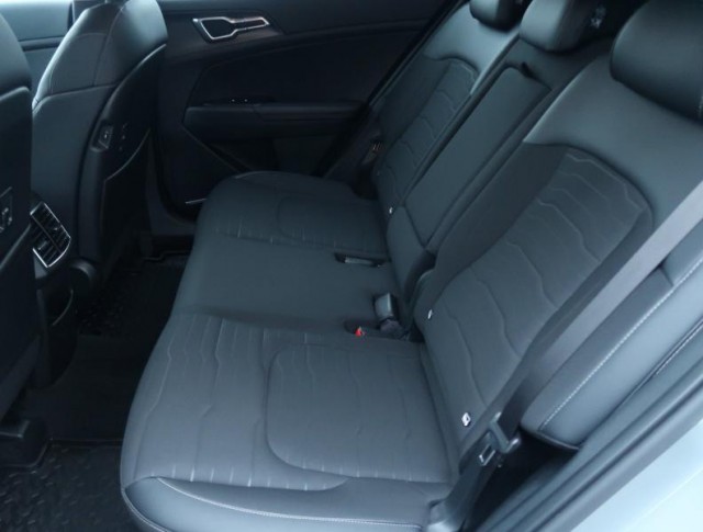 Kia Sportage  1.6 T-GDI MHEV 