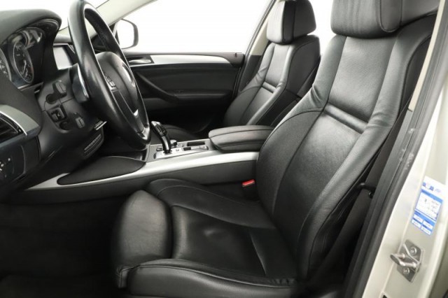 BMW X6  xDrive40d 