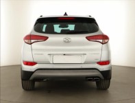 Hyundai Tucson  2.0 CRDi 