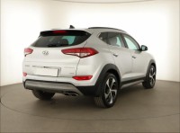 Hyundai Tucson  2.0 CRDi 
