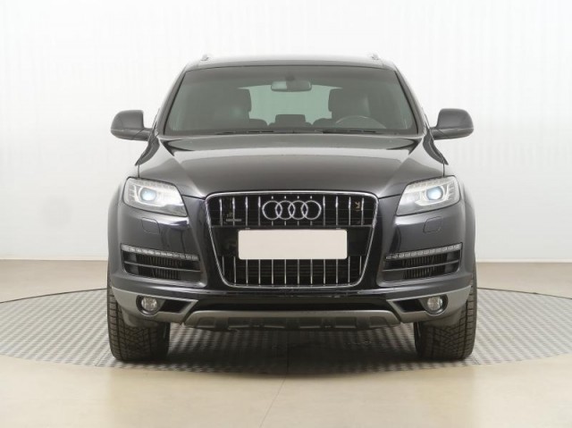 Audi Q7  3.0 TDI S-Line