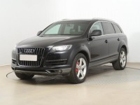 Audi Q7  3.0 TDI S-Line