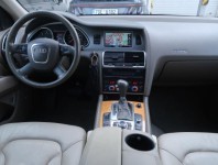 Audi Q7  4.2 TDI 
