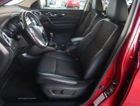 Nissan Qashqai  1.6 DIG-T Tekna