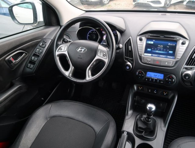 Hyundai ix35  2.0 CRDi 