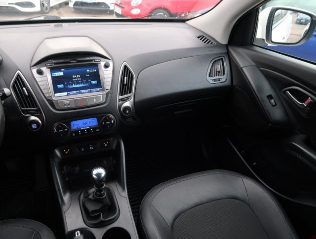 Hyundai ix35  2.0 CRDi 