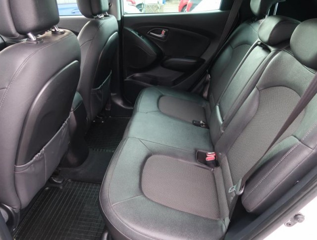 Hyundai ix35  2.0 CRDi 