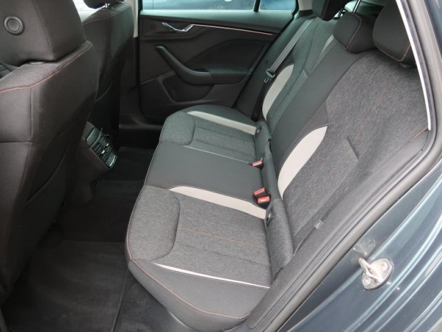 Škoda Kamiq  1.0 TSI Ambition