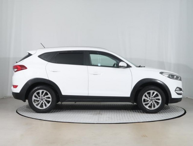 Hyundai Tucson  1.6 GDI 
