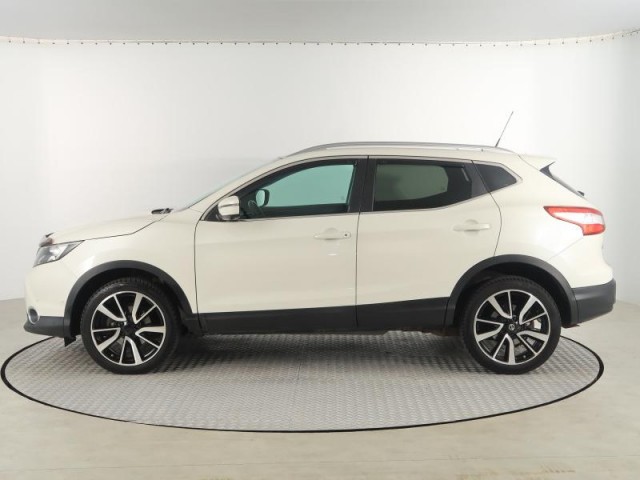 Nissan Qashqai  1.6 DIG-T 