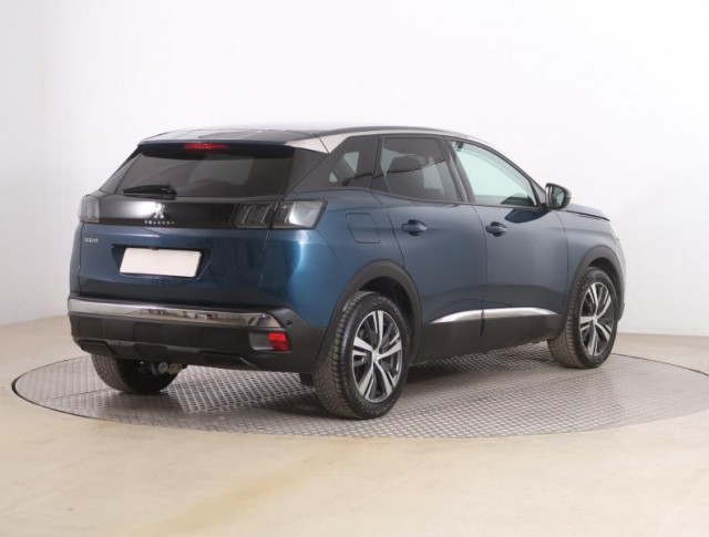 Peugeot 3008  1.5 BlueHDi 