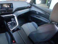 Peugeot 3008  1.5 BlueHDi 