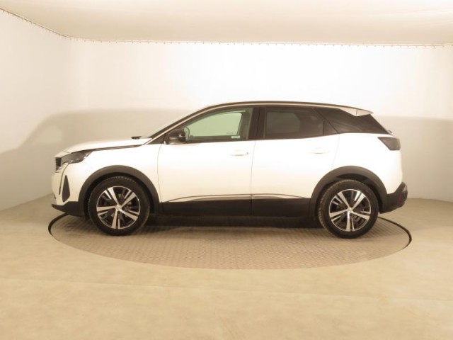 Peugeot 3008  1.2 PureTech Allure